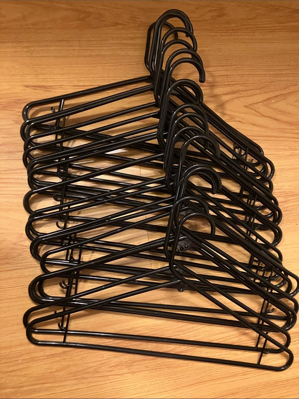 Hanger for organizing closet